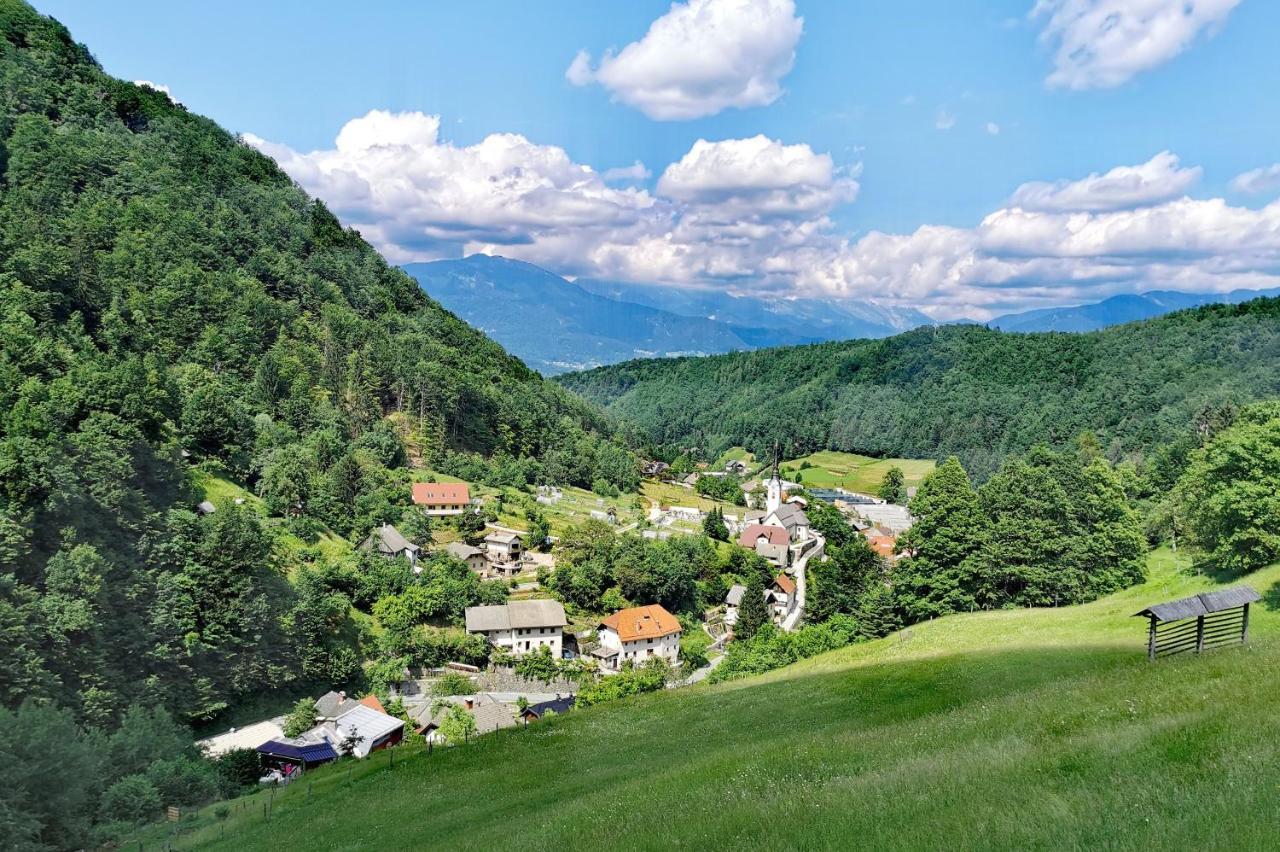 Bajta Kroparica Exterior foto